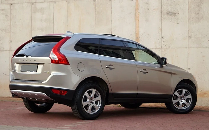 Volvo XC 60 cena 54999 przebieg: 156300, rok produkcji 2012 z Starachowice małe 781